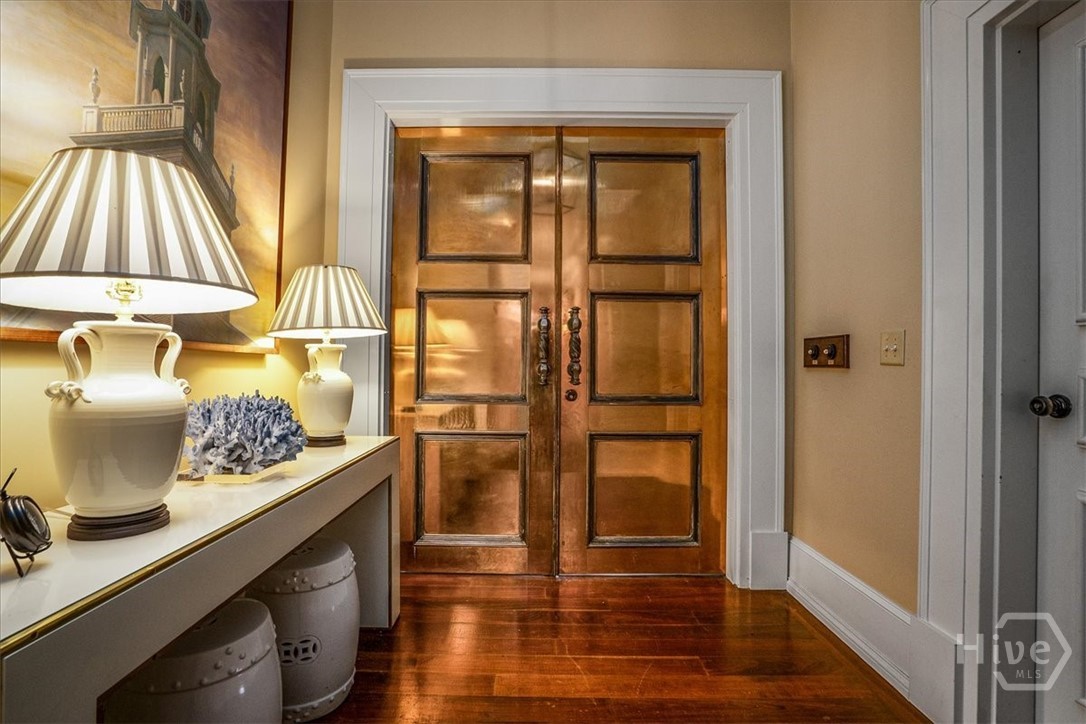 262 West Washington Street Madison, GA 30650 - Photo 7 of 73 Look at those amazing doors