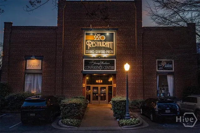 $1,740,000 | 262 West Washington Street, Madison, GA 30650