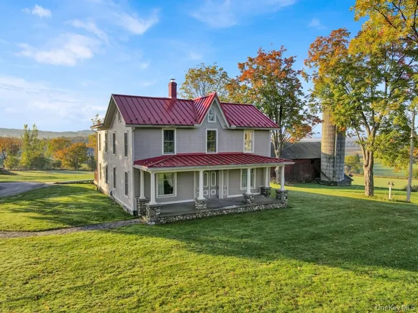 $3,250,000 | 247 Sarah Wells Trail, Campbell Hall, NY 10916