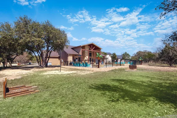 $925,000 | 24 Morning Dew, Concan, TX 78838