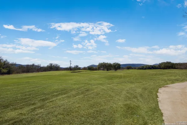 $925,000 | 24 Morning Dew, Concan, TX 78838
