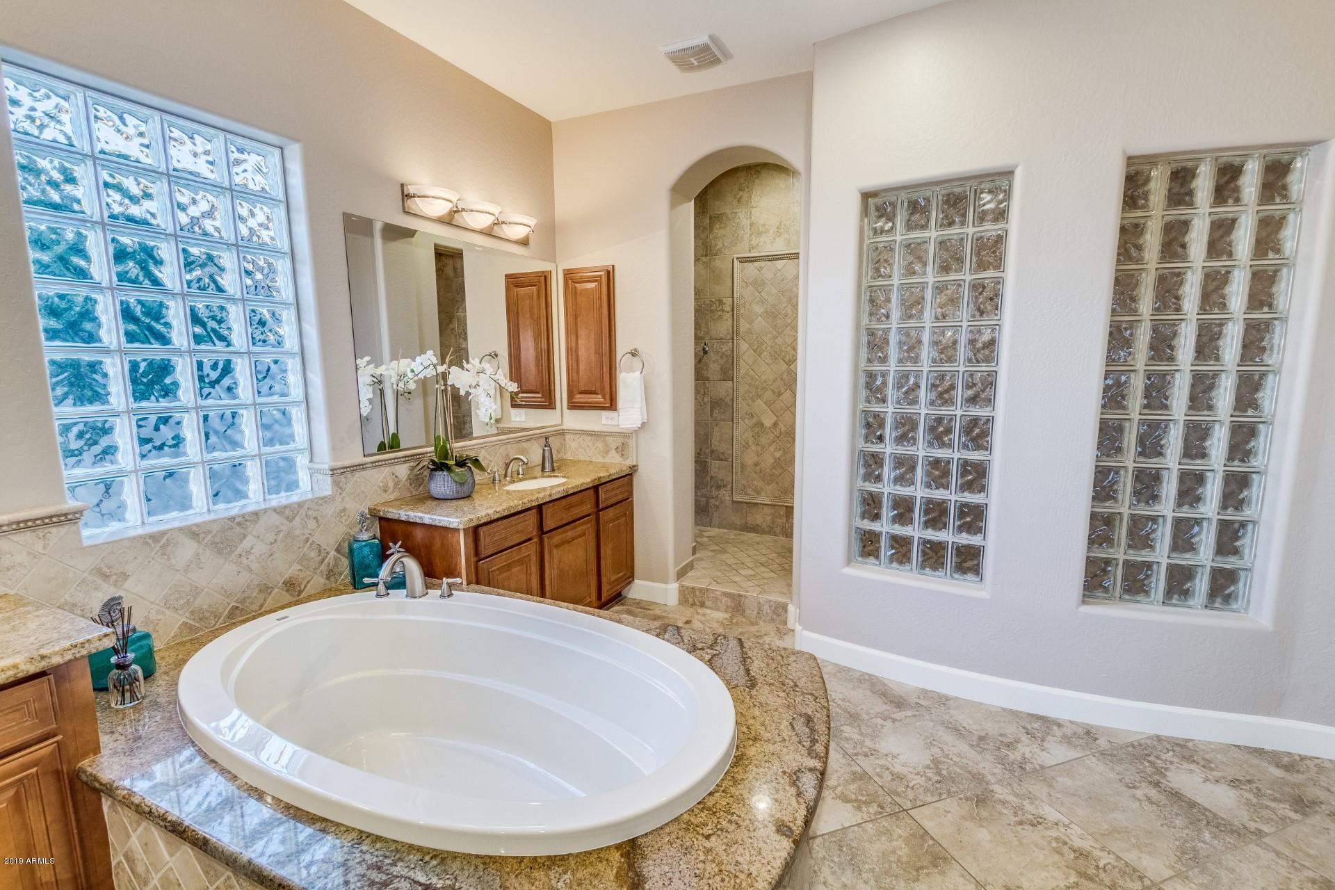18122 West Narramore Road Goodyear, AZ 85338 - Photo 23 of 67 0022-Narramore (22)