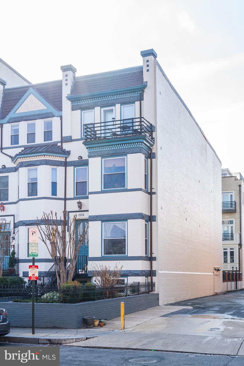 1332 Park Road Northwest, Unit A Washington, DC 20010 - Photo 2 of 37