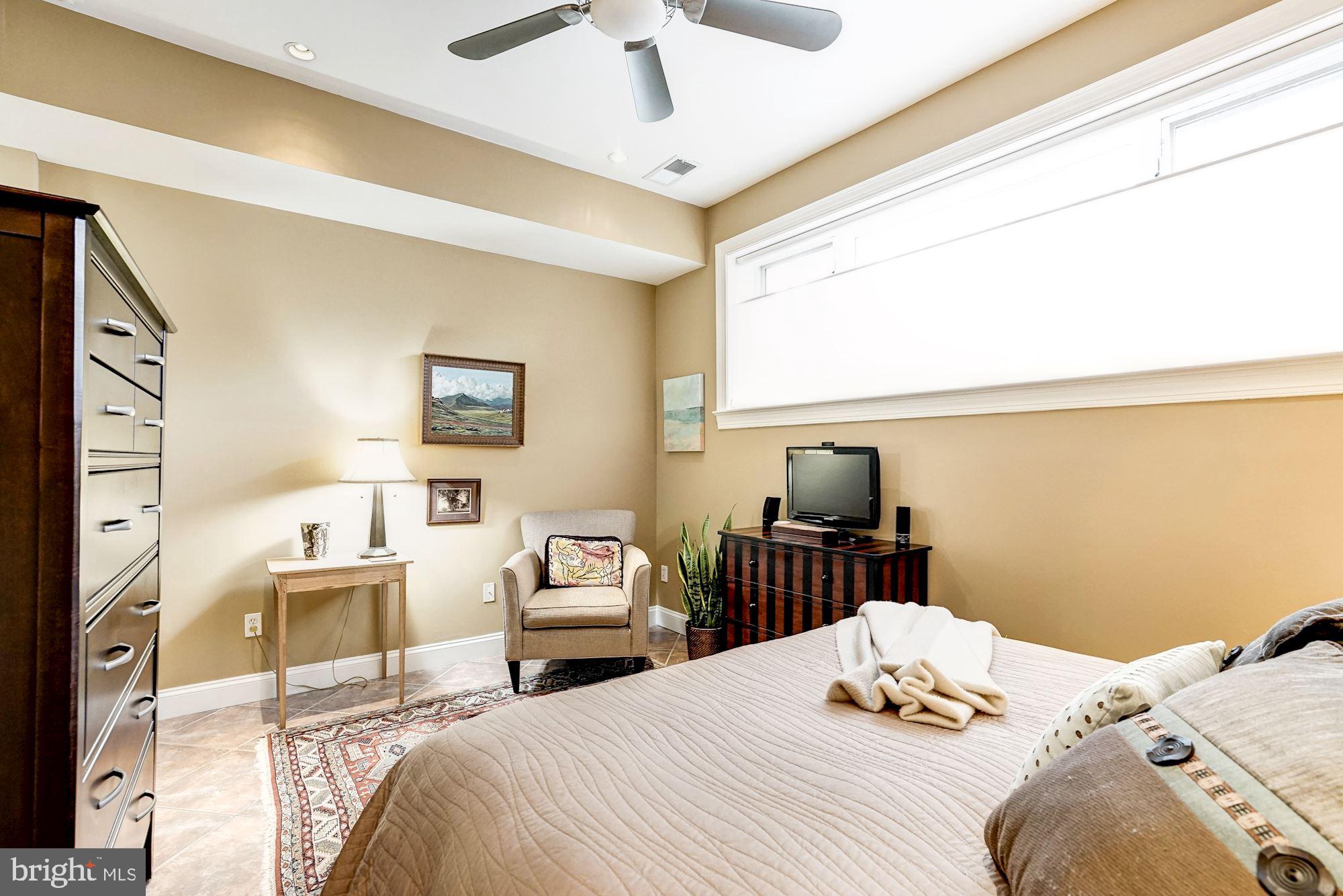 1332 Park Road Northwest, Unit A Washington, DC 20010 - Photo 26 of 37