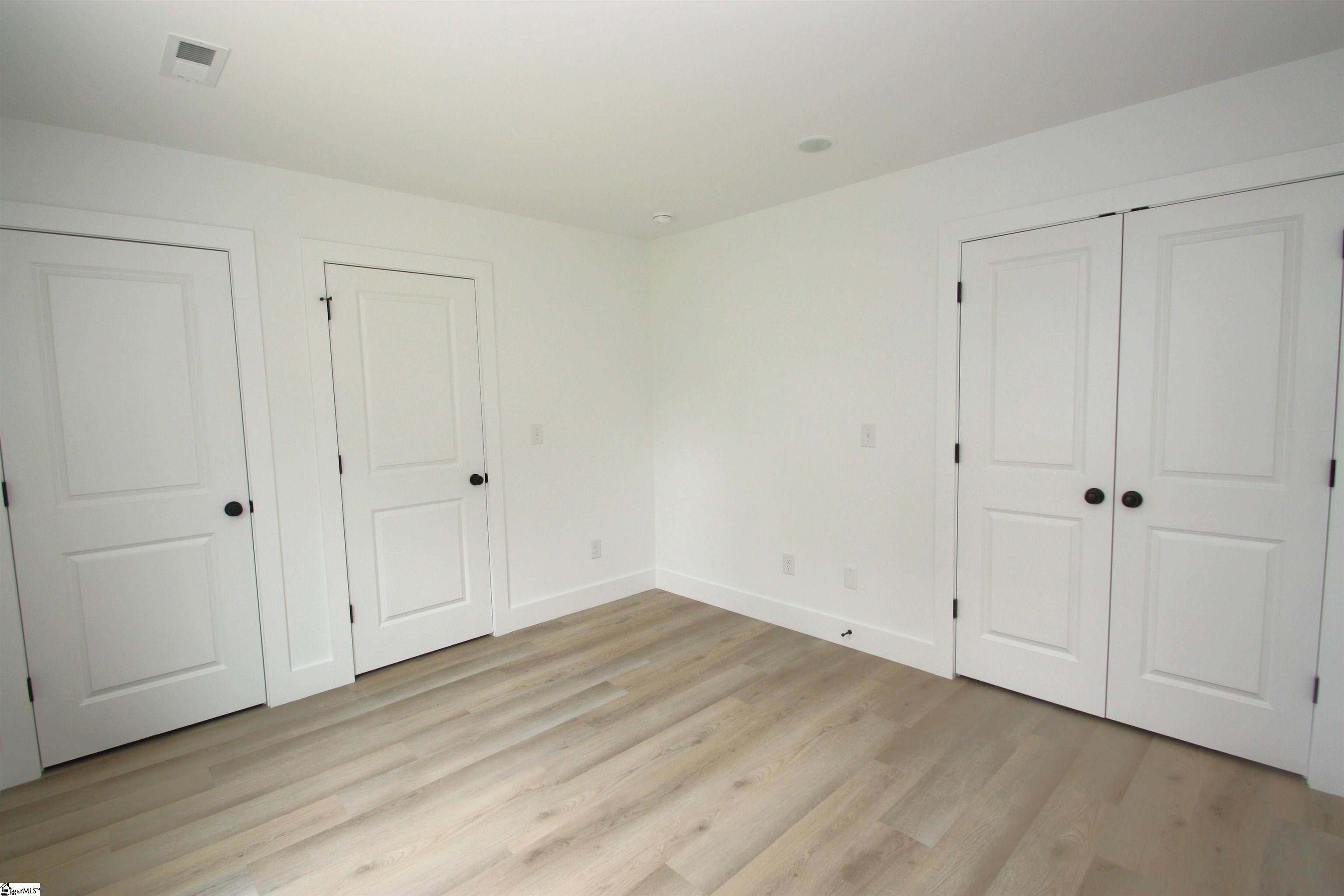 404 Sierra Road Spartanburg, SC 29301 - Photo 26 of 47