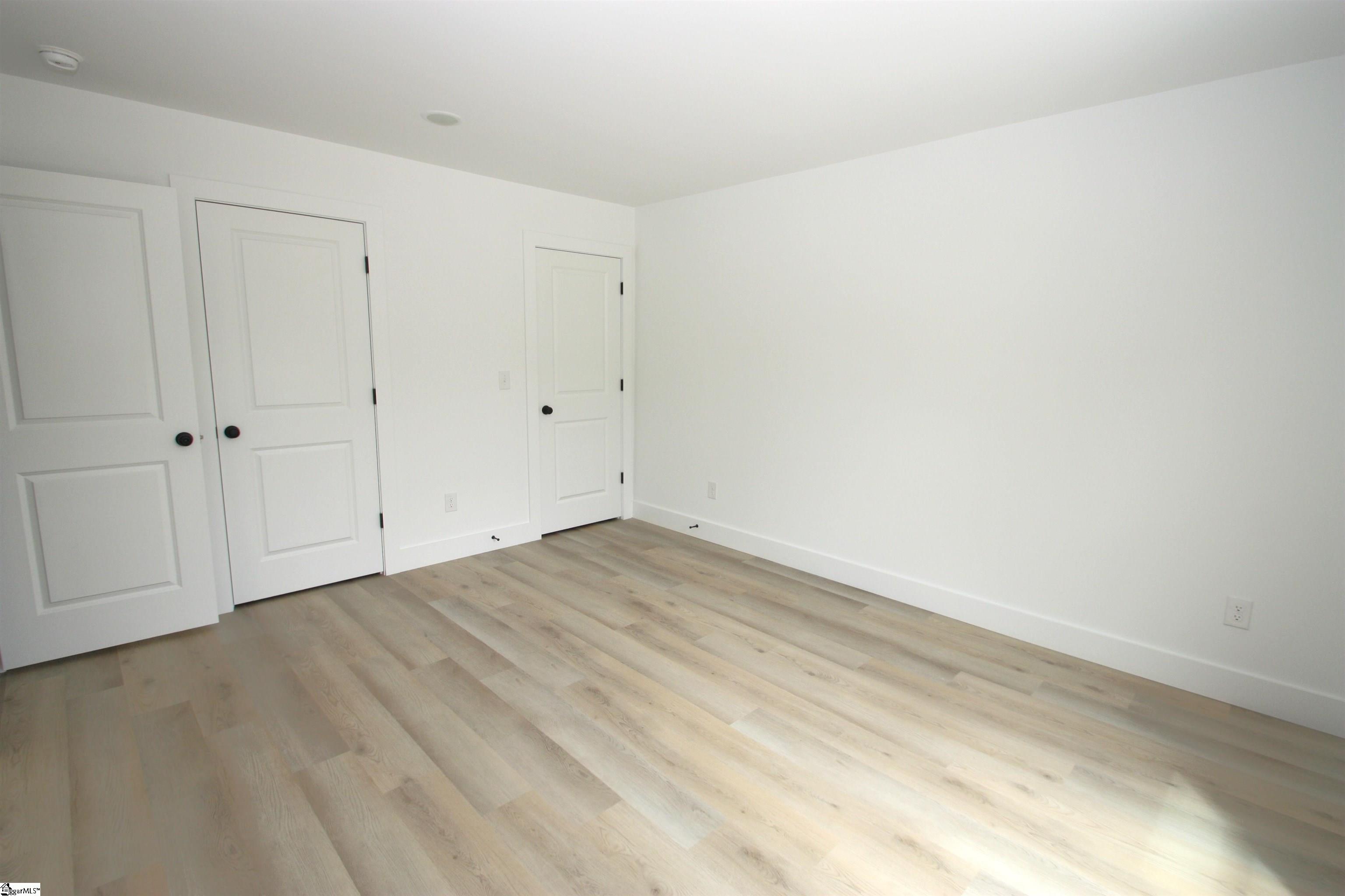 404 Sierra Road Spartanburg, SC 29301 - Photo 31 of 47