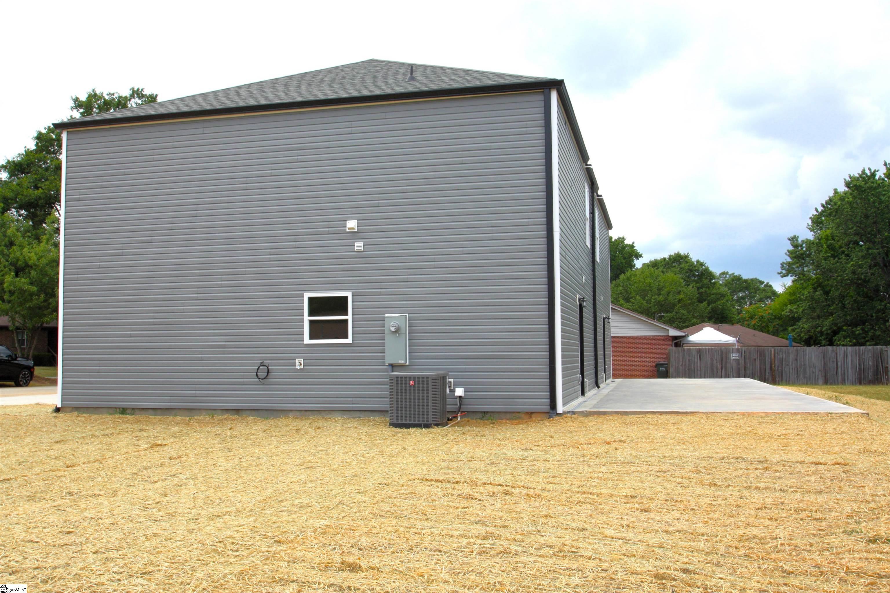 404 Sierra Road Spartanburg, SC 29301 - Photo 45 of 47