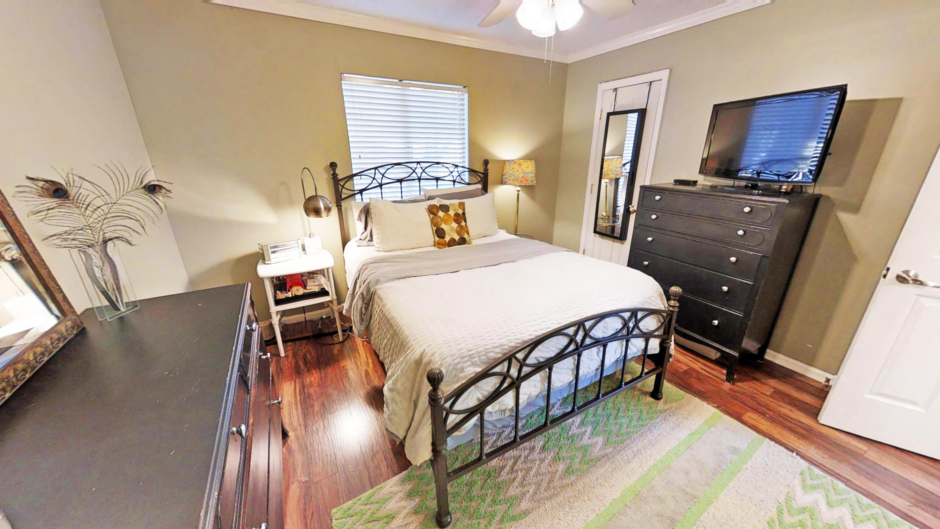 1403 School House Road Mount Pleasant, SC 29464 - Photo 12 of 24 1st Floor bedroom