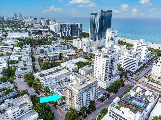 $344,900 | 245 18th Street, Unit 305, Miami Beach, FL 33139