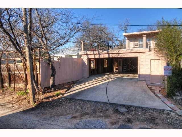 903 West 30th Street, Unit B Austin, TX 78705 - Photo 9 of 9 View of home's exterior featuring a balcony and a patio