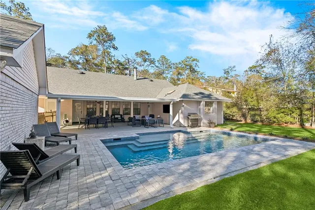 $425,000 | 420 Nighthawk Drive, Slidell, LA 70461