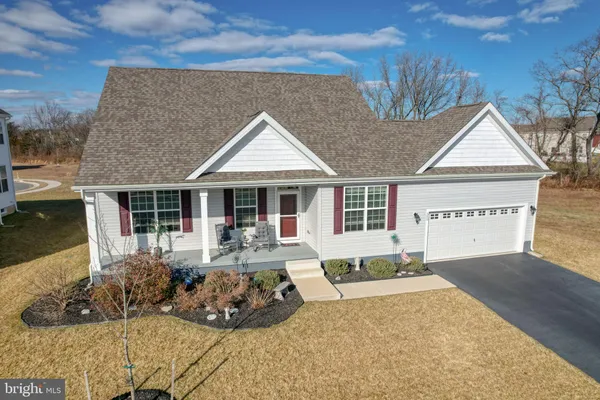 $459,999 | 320 Clear Stream Drive, Dover, DE 19904