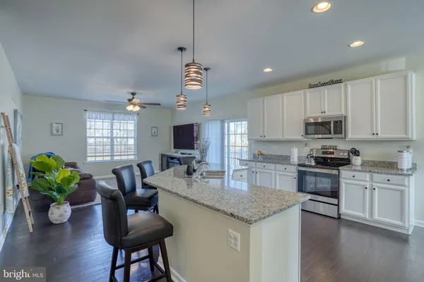 $459,999 | 320 Clear Stream Drive, Dover, DE 19904