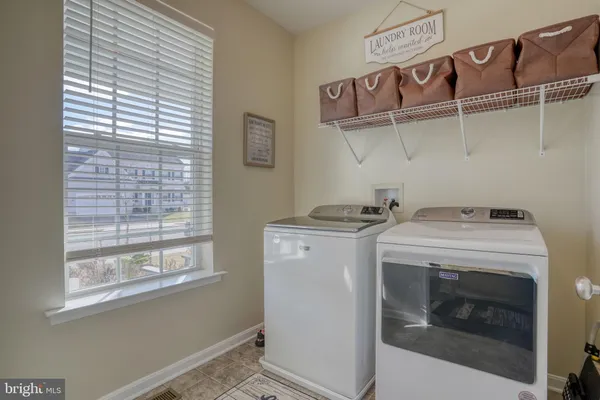 $459,999 | 320 Clear Stream Drive, Dover, DE 19904