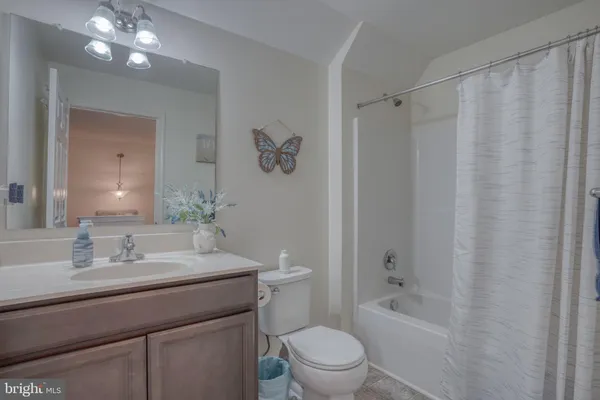 $459,999 | 320 Clear Stream Drive, Dover, DE 19904
