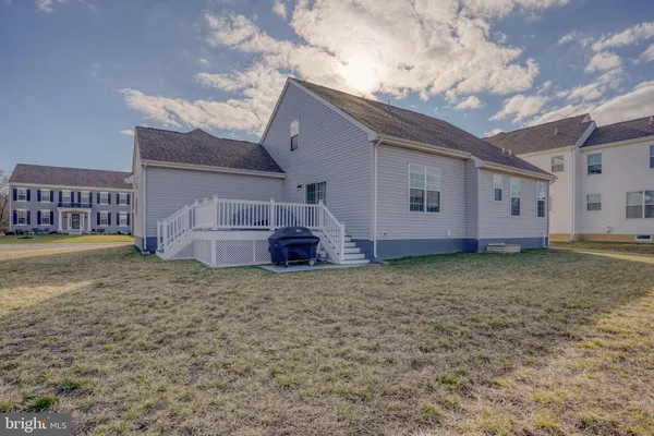 $459,999 | 320 Clear Stream Drive, Dover, DE 19904