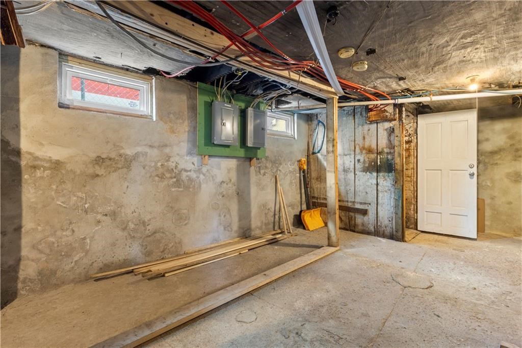 143 Houston Street Providence, RI 02905 - Photo 16 of 32