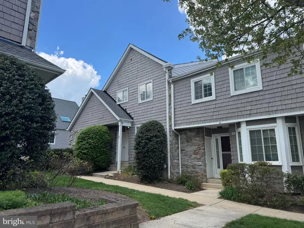$3,600 | 43 Constitution Court, Wayne, PA 19087