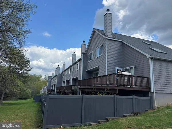 $3,600 | 43 Constitution Court, Wayne, PA 19087