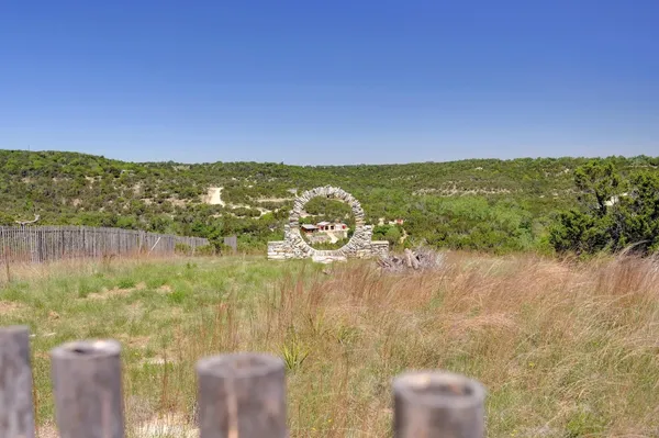 $849,950 | 324 East Headwaters Ranch Road, Kendalia, TX 78027