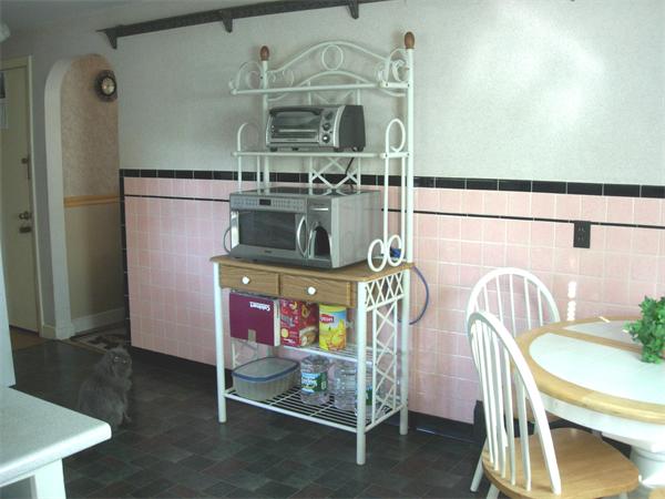 22 Santa Barbara Street Springfield, MA 01104 - Photo 6 of 23 a utility room with dryer and washer