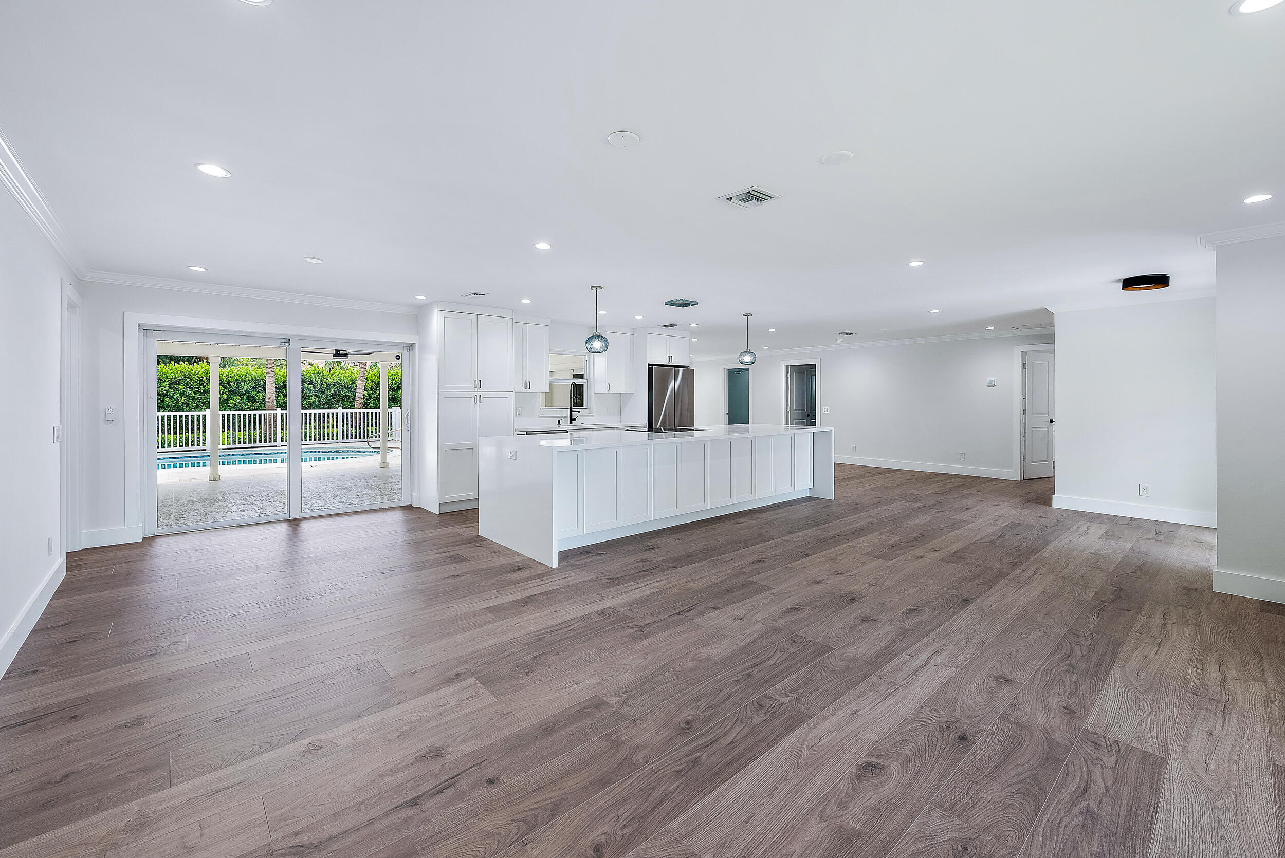 5686 Shirley Drive Jupiter, FL 33458 - Photo 4 of 31 5686 Shirley Dr-6