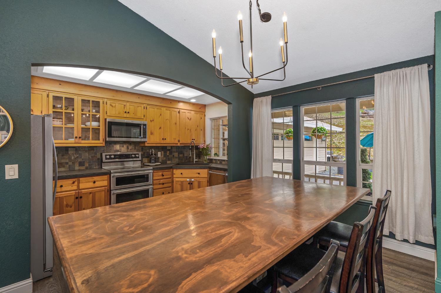 2101 Secret Diggin Court Cool, CA 95614 - Photo 14 of 50