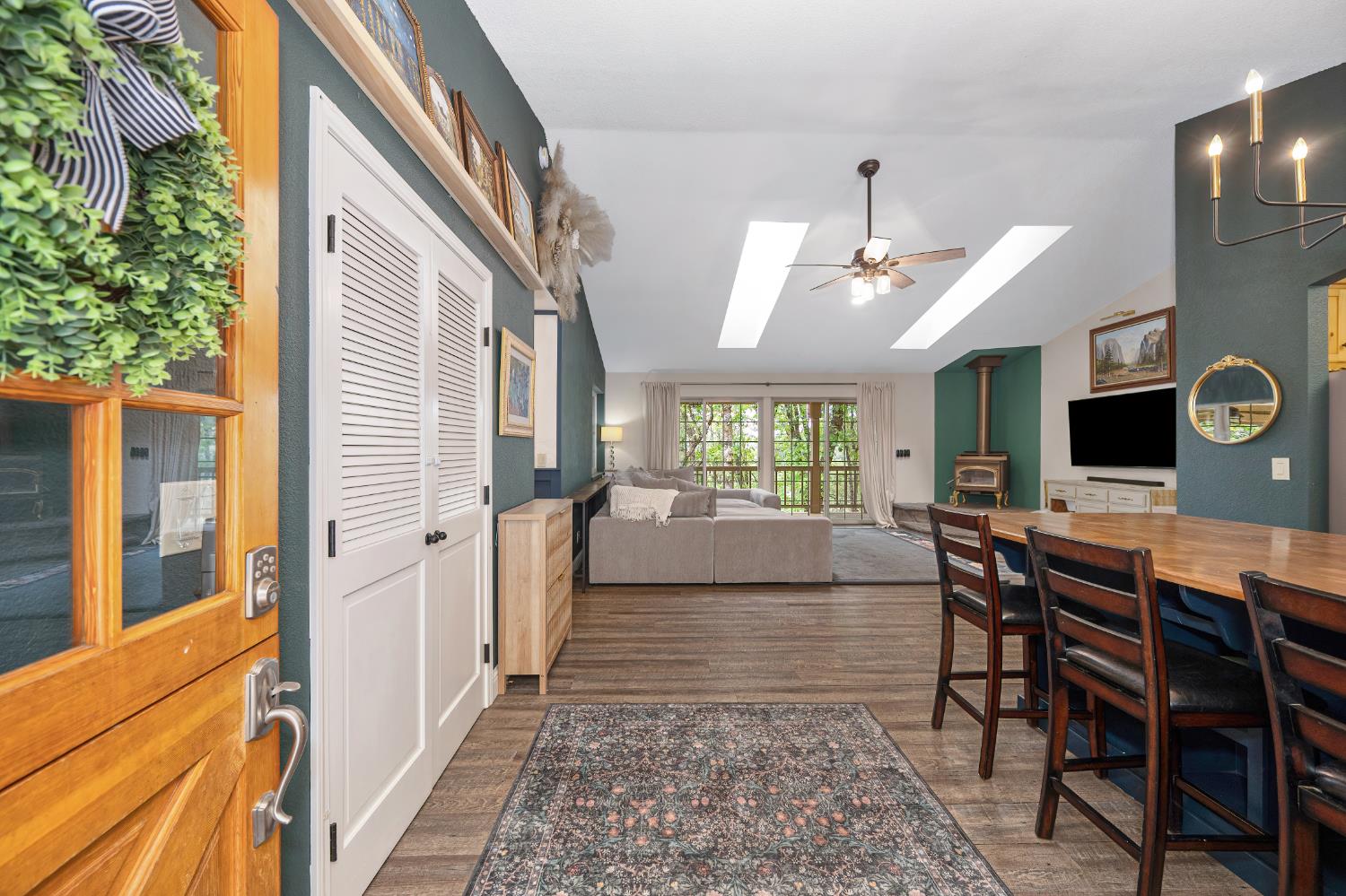 2101 Secret Diggin Court Cool, CA 95614 - Photo 24 of 50
