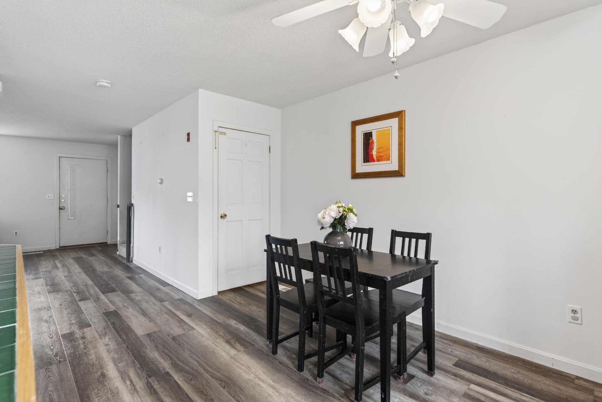 202 Highway 27, Unit 31 Raymond, NH 03077 - Photo 12 of 32
