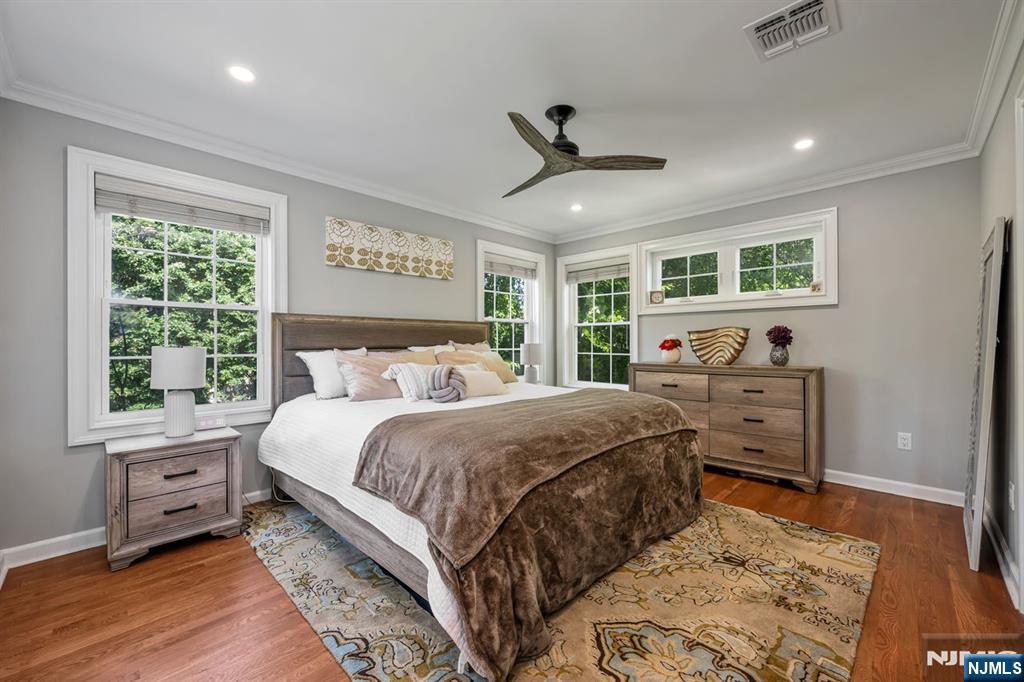 448 Fairfield Avenue Ridgewood, NJ 07450 - Photo 16 of 31