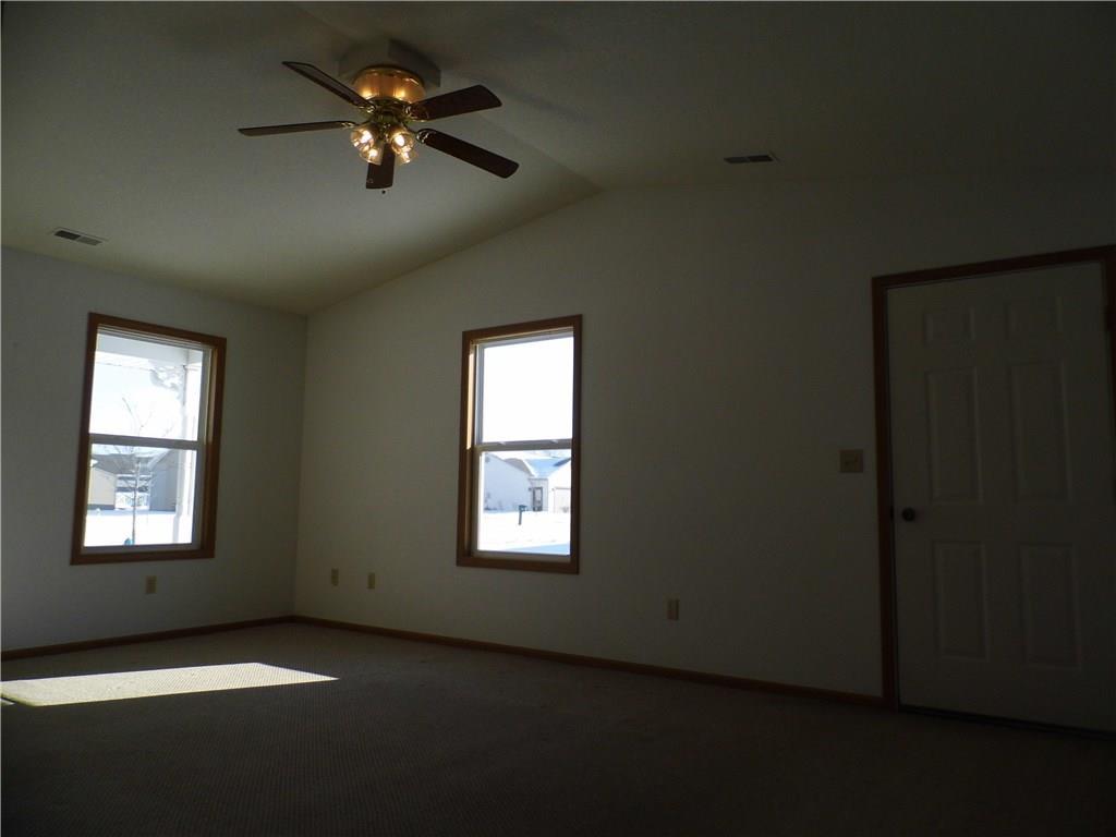 1043 Ridge Street Wapakoneta, OH 45895 - Photo 8 of 20