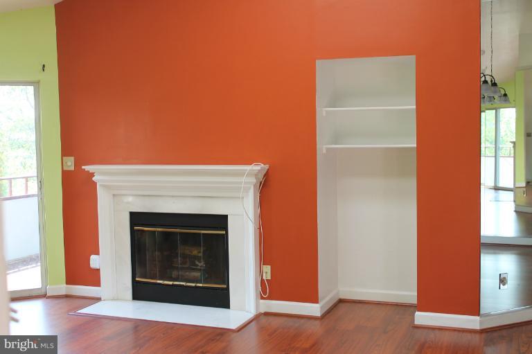 13708 Modrad Way, Unit 41 Silver Spring, MD 20904 - Photo 7 of 16 Living Room