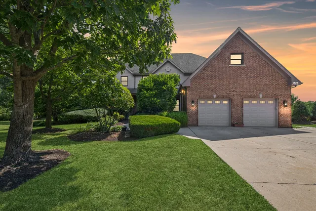 $799,000 | 6409 Davidson Court, Gurnee, IL 60031