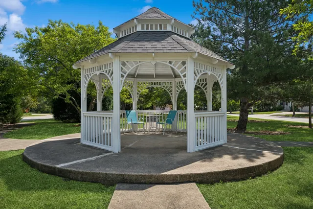 $799,000 | 6409 Davidson Court, Gurnee, IL 60031