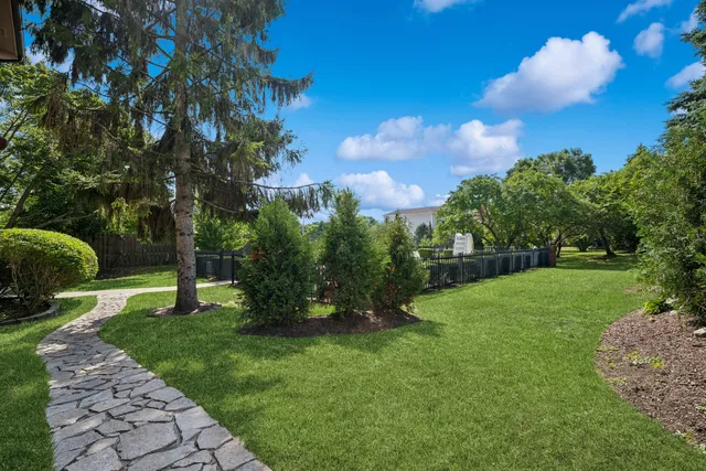 $799,000 | 6409 Davidson Court, Gurnee, IL 60031