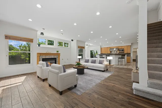 $799,000 | 6409 Davidson Court, Gurnee, IL 60031