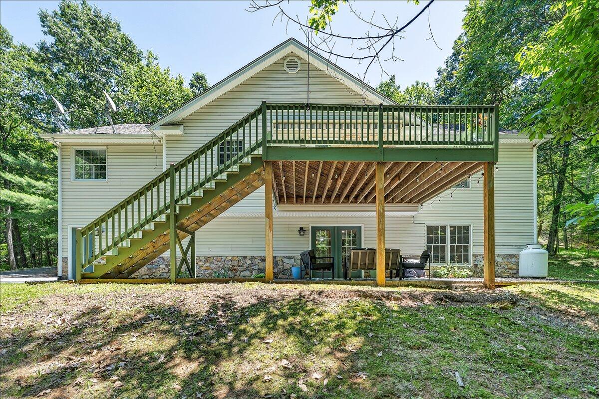 375 Silver Shadow Road Hardy, VA 24101 - Photo 36 of 47 57-MIB09492