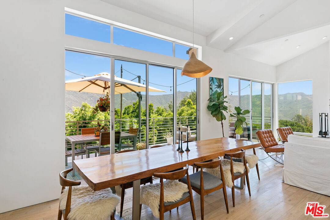 2028 Corral Canyon Road Malibu, CA 90265 - Photo 8 of 44