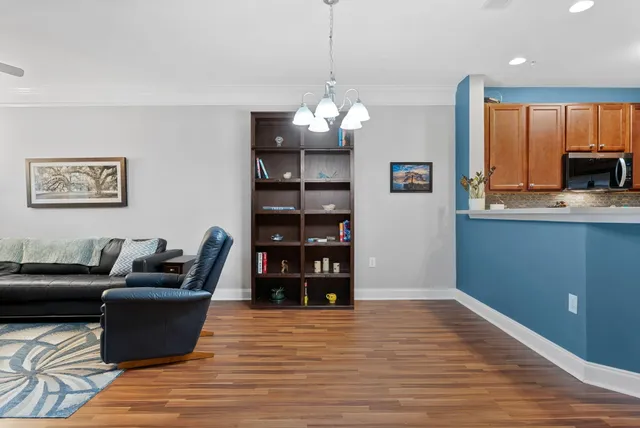 $320,000 | 1101 Basildon Road, Mount Pleasant, SC 29466