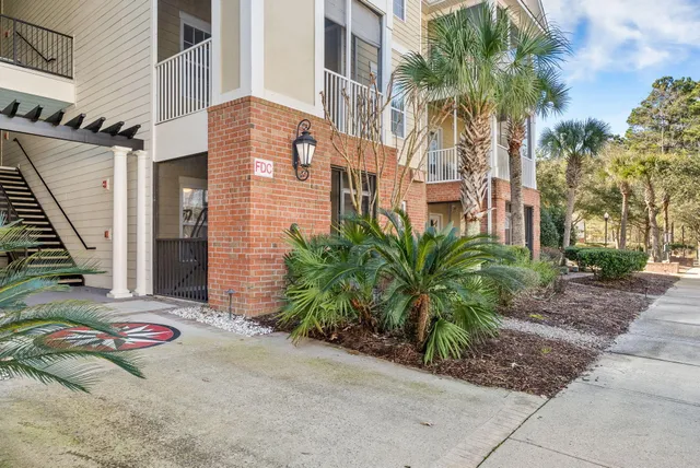 $320,000 | 1101 Basildon Road, Mount Pleasant, SC 29466