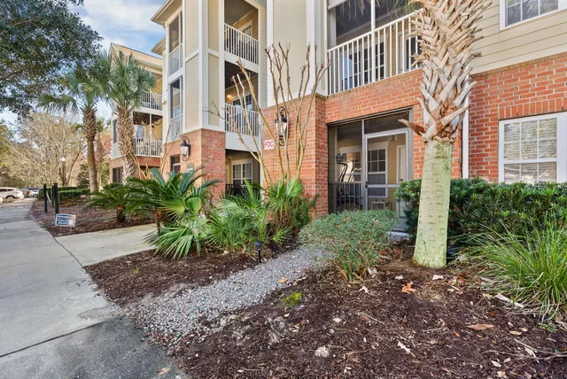 $320,000 | 1101 Basildon Road, Mount Pleasant, SC 29466