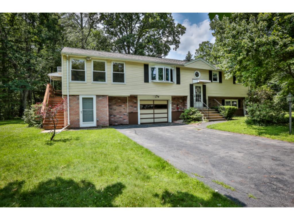 39 Mulberry Road Salem, NH 03079 - Photo 1 of 22 Gallery Image 1