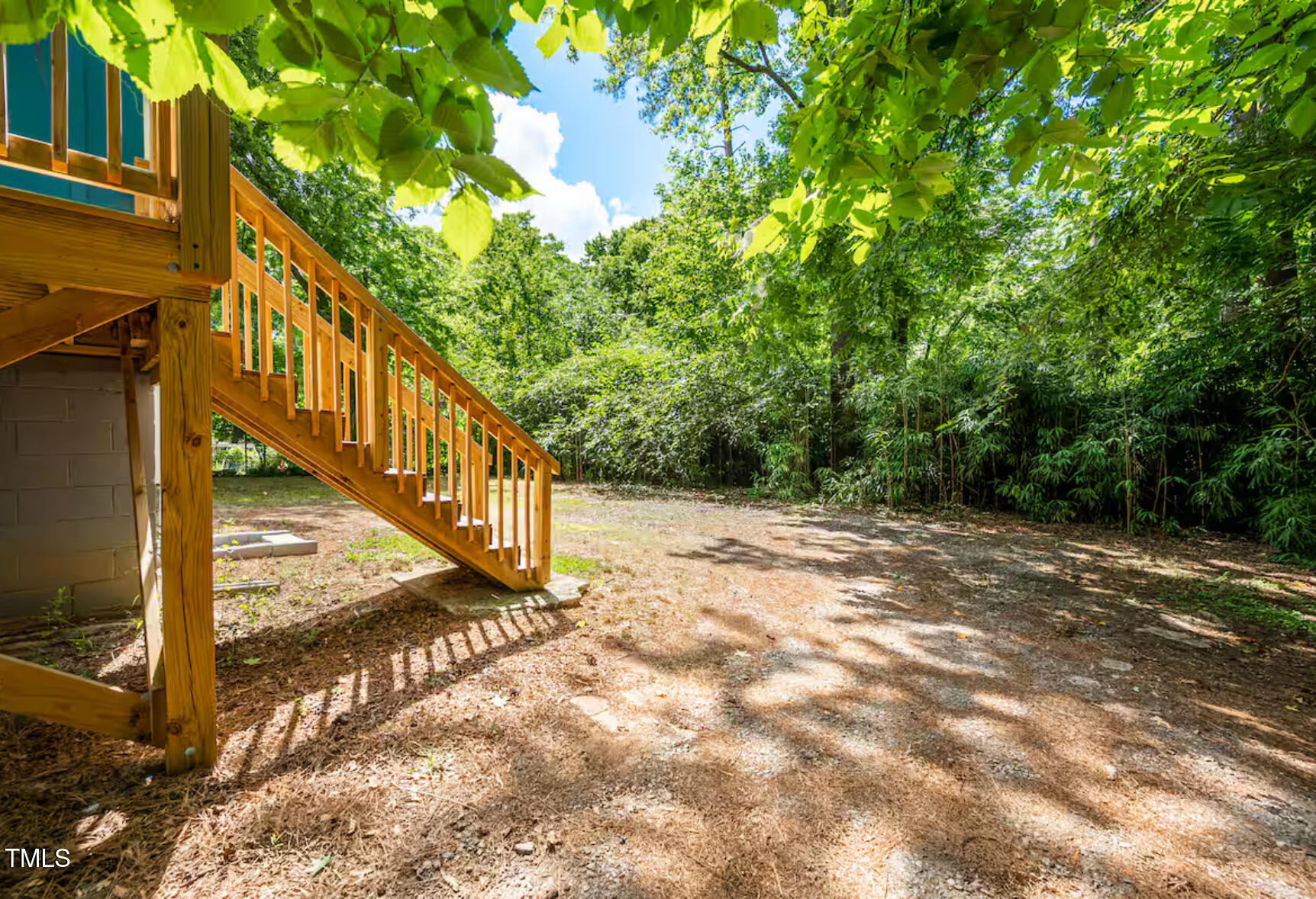 1402 Robinhood Road Durham, NC 27701 - Photo 18 of 21 1402 Robinhood Road, Durham, NC 27701 ph