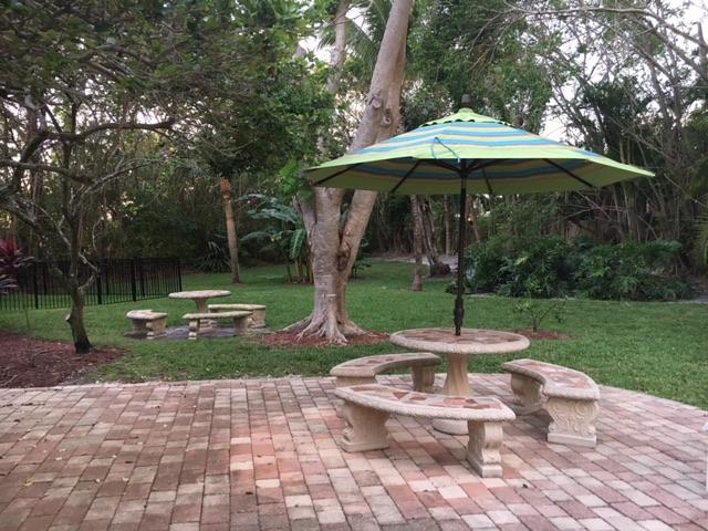 807 Parkside Circle North Boca Raton, FL 33486 - Photo 20 of 35 3A9F8558-3851-42CB-86D1-2A7DF2617E43