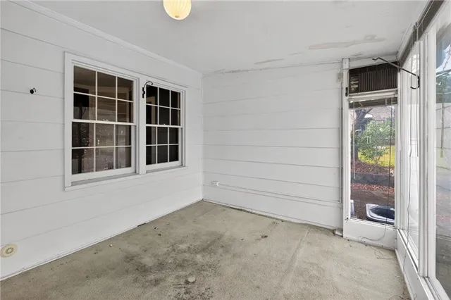 a view of empty room