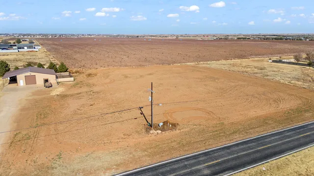 $980,000 | 7824 Farm To Market Road 2641, Shallowater, TX 79363