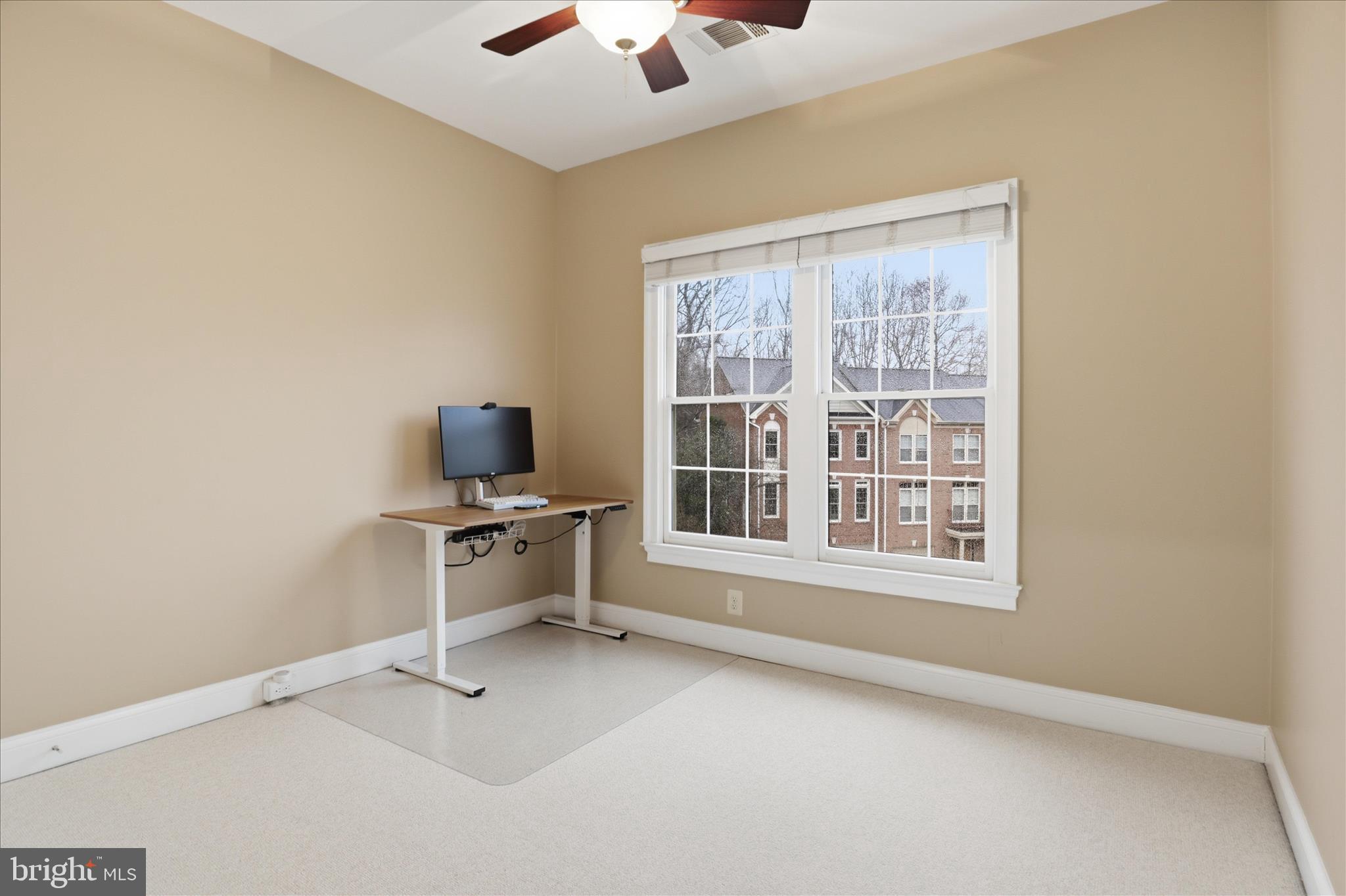 1319 Sundial Drive Reston, VA 20194 - Photo 22 of 49 an empty room with a window