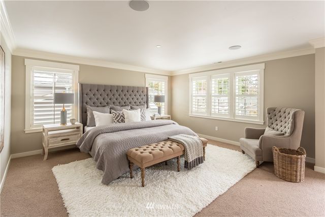 $1,460,000 | 16590 Southeast 61st Place, Bellevue, WA 98006