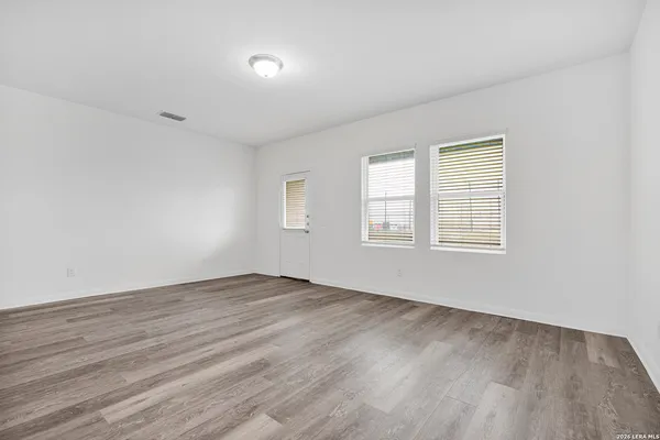 $1,850 | 14303 Gunsight Pass, San Antonio, TX 78253