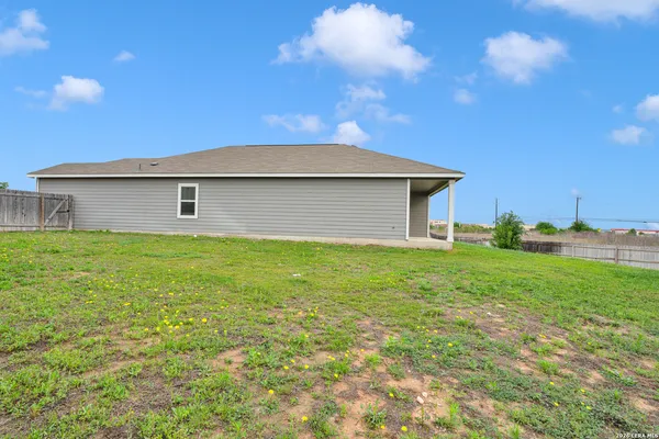 $1,850 | 14303 Gunsight Pass, San Antonio, TX 78253